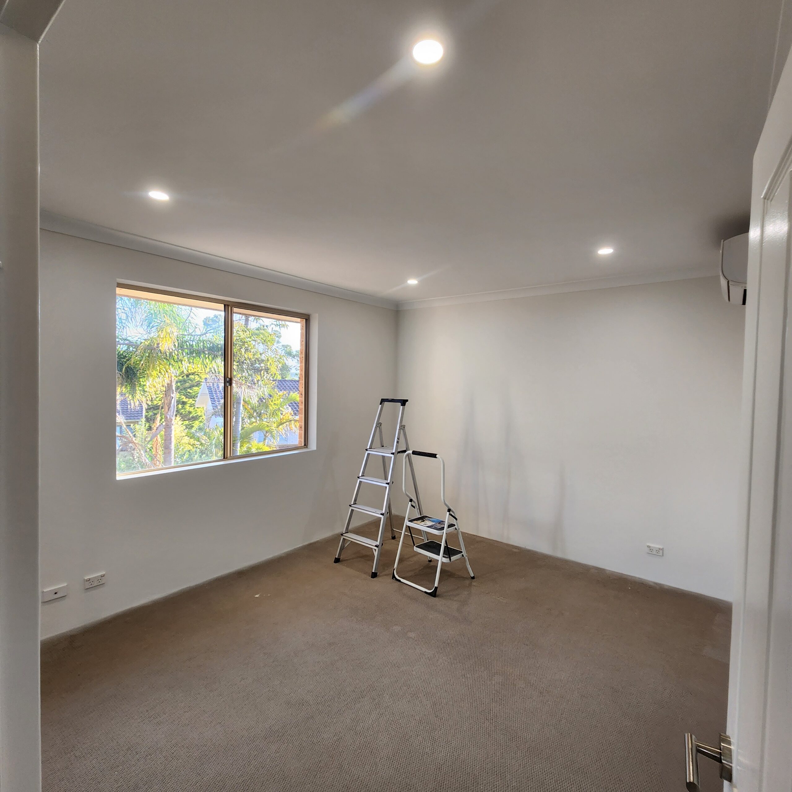 gallery grid image