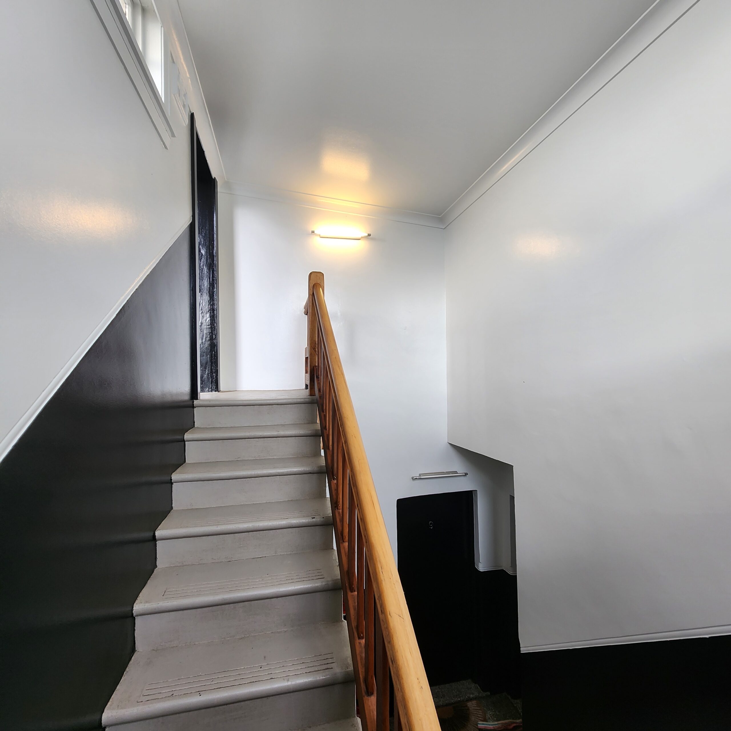 gallery grid image